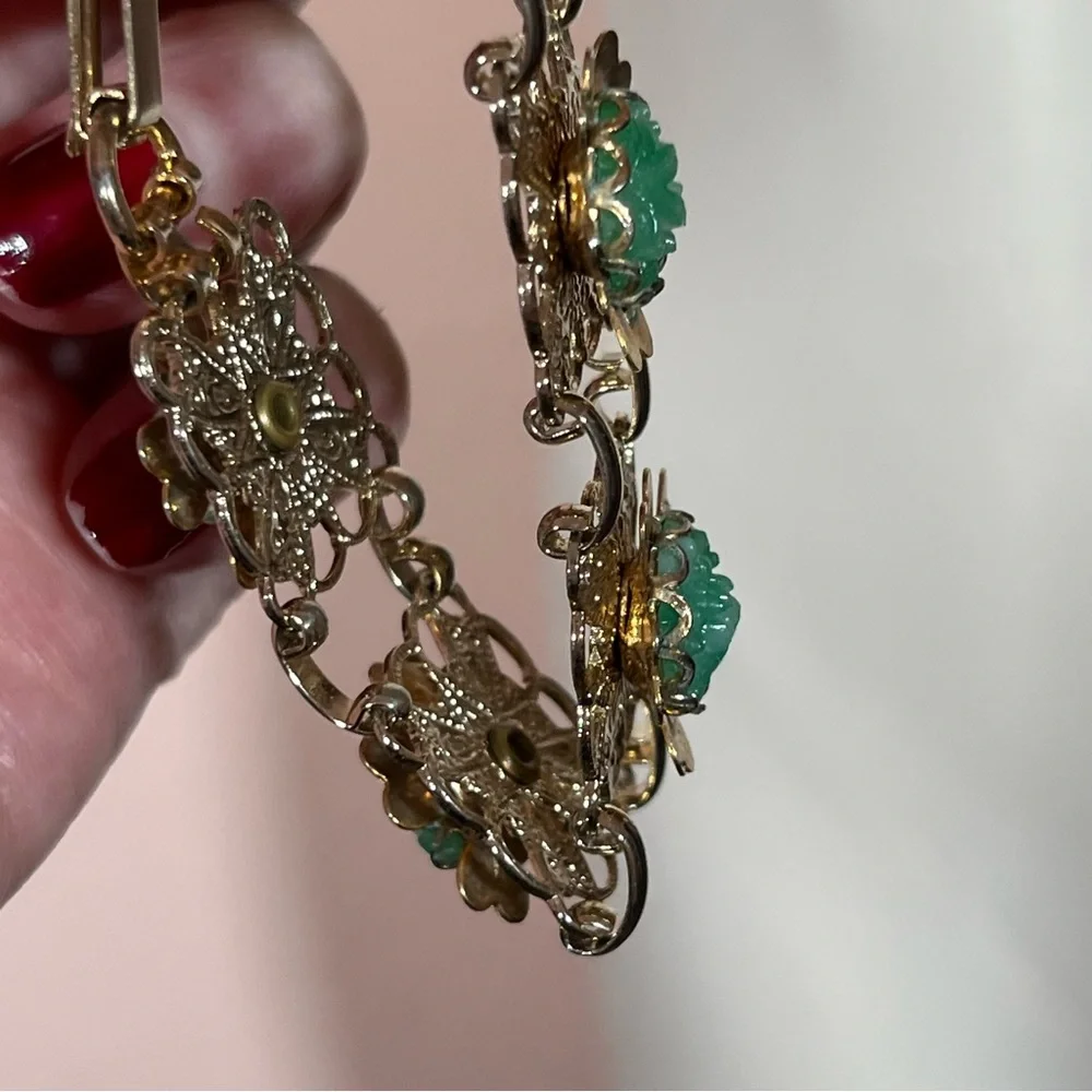 Vintage antique 1940's Art deco Green Peeking Glass Gold wide Bracelet